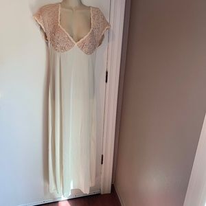 Vintage Victoria's Secret lace negligee lingerie